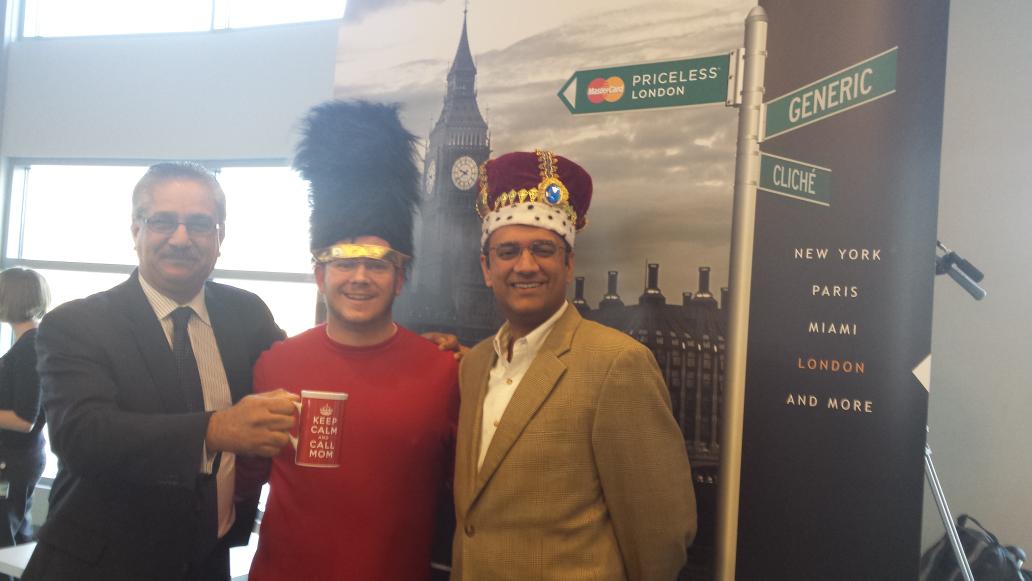 JLJMCHR's tweet photo. #PricelessLondon #mcemployee  @porthos628 http://t.co/PgN4I4oLWu