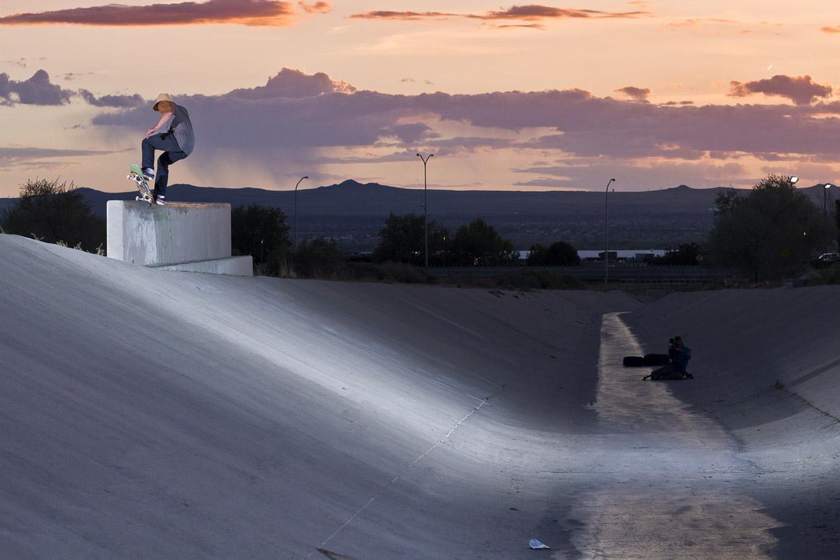 Volcom's tweet photo. Watch the #VolcomEurope team get gnarly in the southwest &amp; see the epic photo story here: http://t.co/AuEwII2RCE http://t.co/gz3y06DAyd