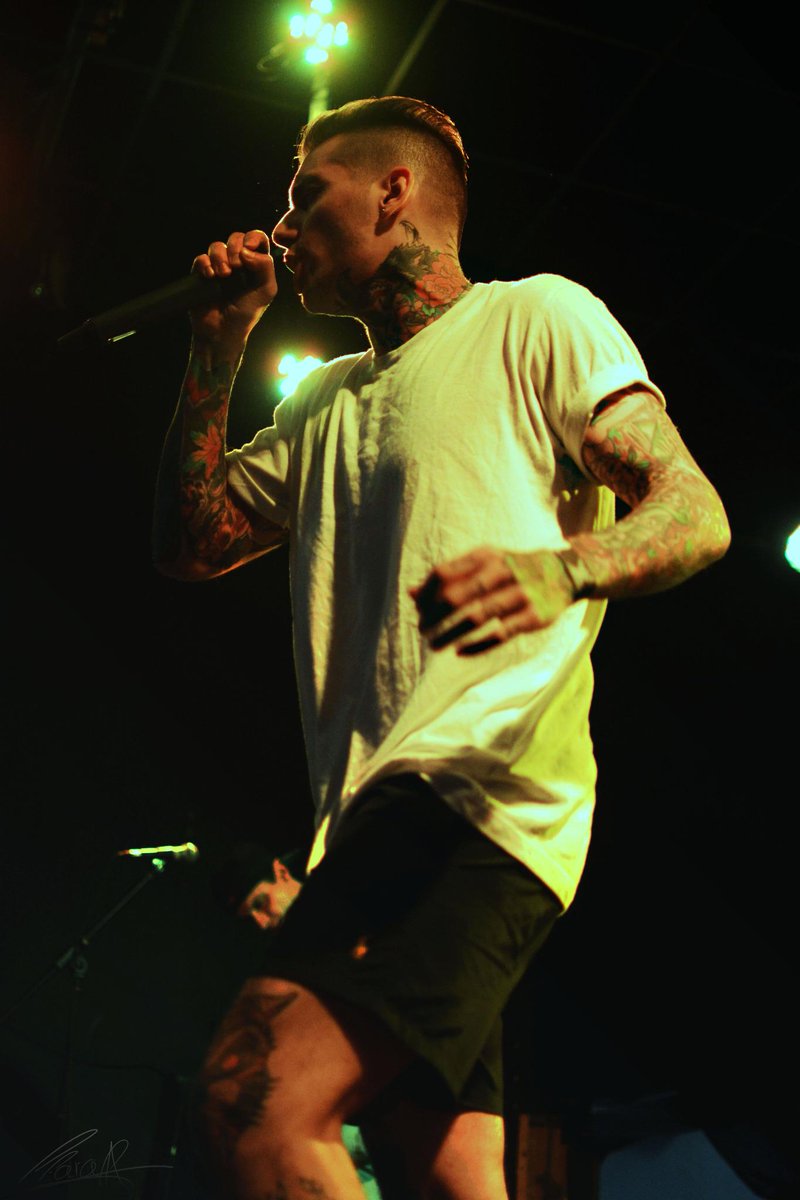 dolcefare_'s tweet photo. @EARLYSEASONS in their summer performance in Valencia. Hope you like it!( @iloveliveshows @arteryrcdings ) http://t.co/ArlRfLGDiE