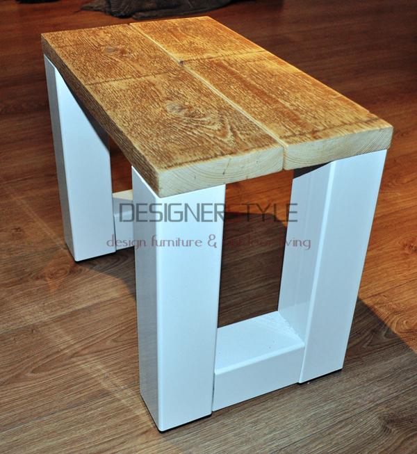 Nieuw model #industriële #bijzettafel #staal 
blad #oudsteigerhout #steigerhout