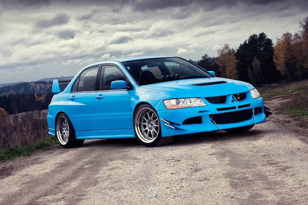 ModifiedwhipsUk's tweet photo. #modifiedcars #modifiedwhips #evo #mitshubishi #Modifyingg #followus #stance http://t.co/5q4MF7UGqJ