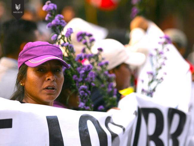 masde131's tweet photo. Imágenes de la movilización del #6DMx #YaMeCansé3 http://t.co/GYrEhq9bcL http://t.co/R975GjRqWW