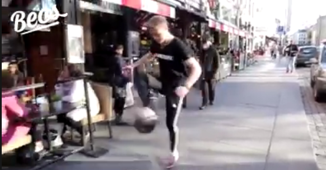 BHtalent's tweet photo. .@Tobiasfreestyle decides to take a break from training and goes for a walk... http://t.co/eESwAB3SKV http://t.co/Q0f45MicNQ