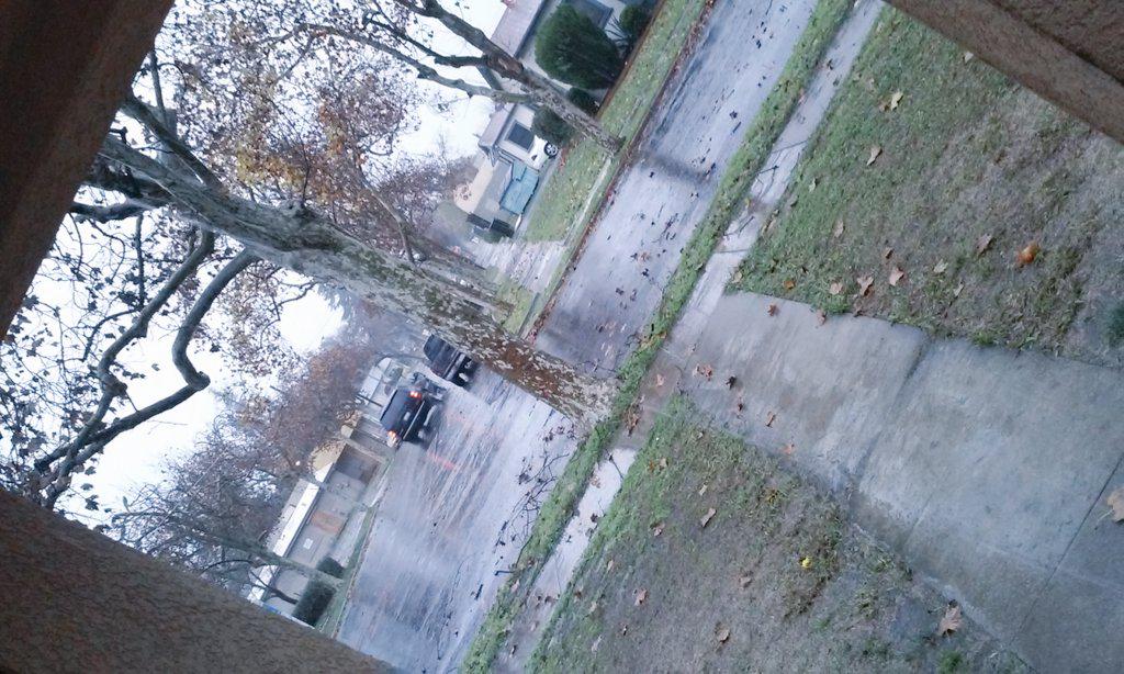 Kuren26Reed's tweet image. The rain is here. our fire is started. #Mostorm #moweather