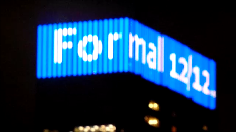 MRAFall14's tweet photo. MRA promotes #Formal and @STHM on #Peco Lights in CC. #Formal #STHM #MRA http://t.co/X1q20fNYtZ