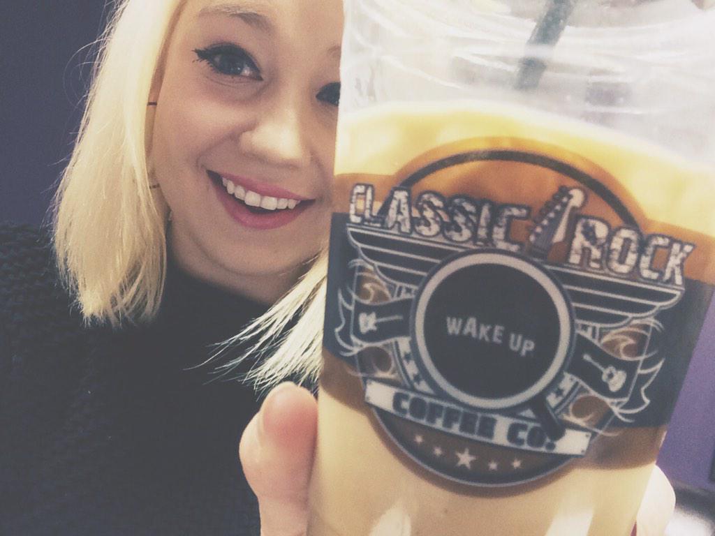 Mmm classic rock coffee on fleek. <a href="/CRCCbt/">ClassicRockCoffee</a> ❤️