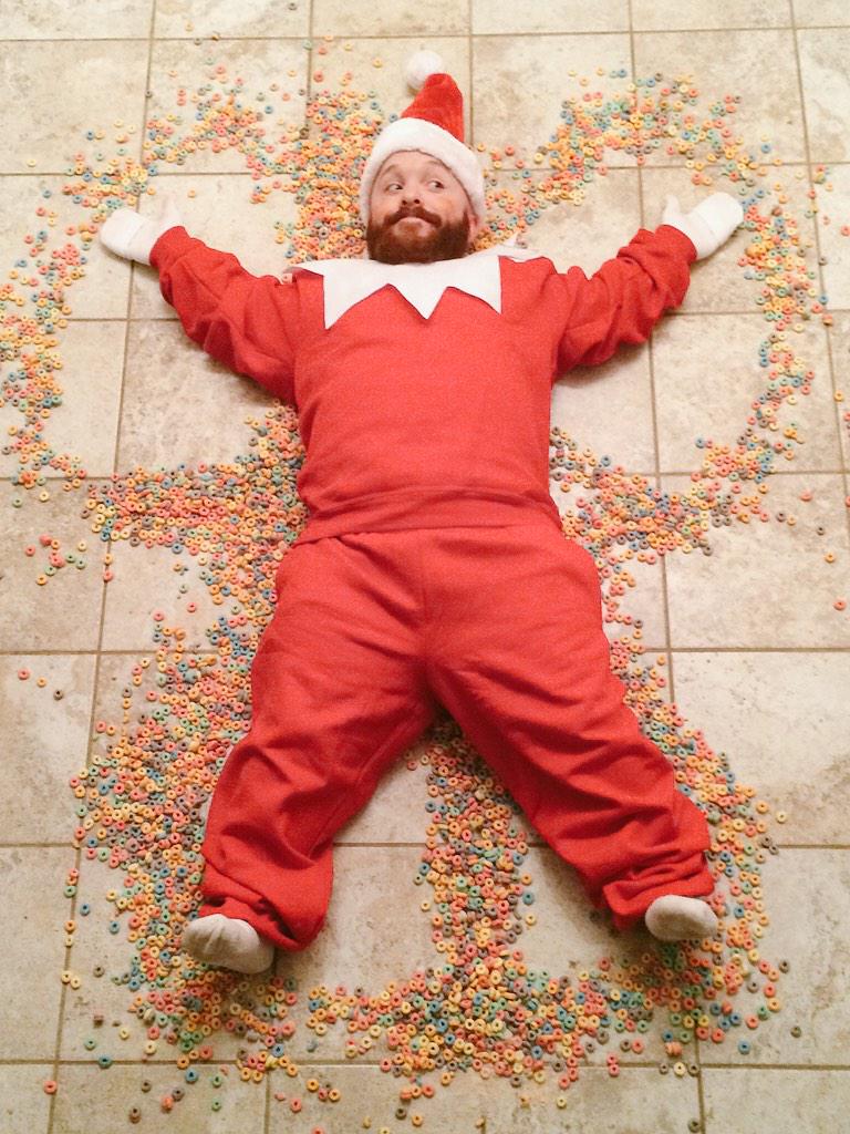 REALelfonshelf's tweet photo. Feeling "Loopy"!! Got caught making Angels! 😮#Realelfonshelf #beingnaughty #Angels #ellen #jimmyfallon #HappyHolidays http://t.co/fxiA8xv9mo