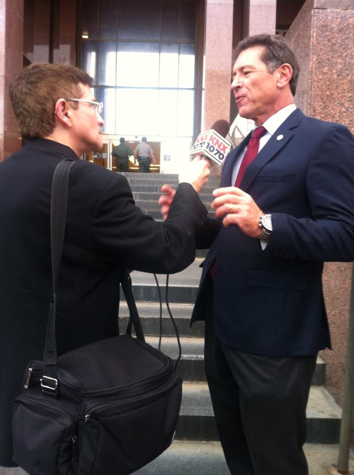 Ready Los Angeles County On Twitter Knx1070 Cfeldman1 Interviews Lacooem Jeff Reeb La County Mayor Michael D Antonovich Press Event Larain Http T Co Ln1o70hxfk