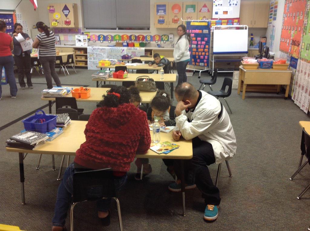 Lewis_Longhorns's tweet photo. Parent Academic Night...Make &amp; Take! We are learning together. http://t.co/PaSBs72eIH