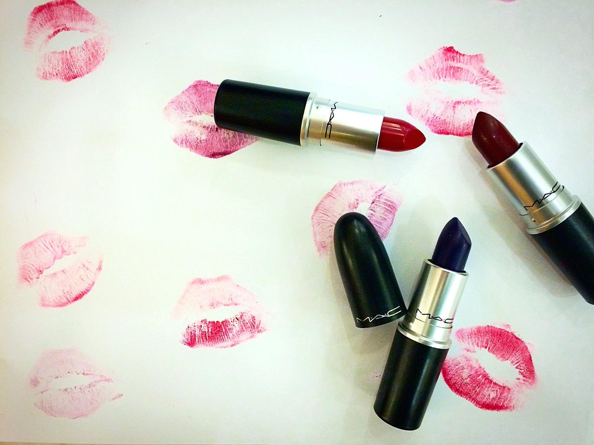 #LosAngeles Get your lip look on lock! @MAC_Caroline_D is  @NastyGalMelrose tonight from 5p-7p. #MACXNastyGal