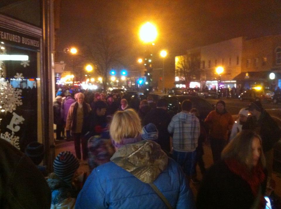J Todd Coleman on Twitter "Waverly IA Christmas Greetings on Main. One