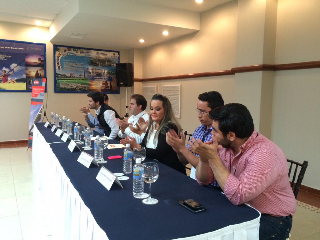 CMIC_SinaloaSur's tweet photo. Comenzamos con la #ReunionNacionalCMIC en #Mazatlán hoy con el Encuentro de Jóvenes acompañados de @Alan_yasser http://t.co/jyxf0uXDN6