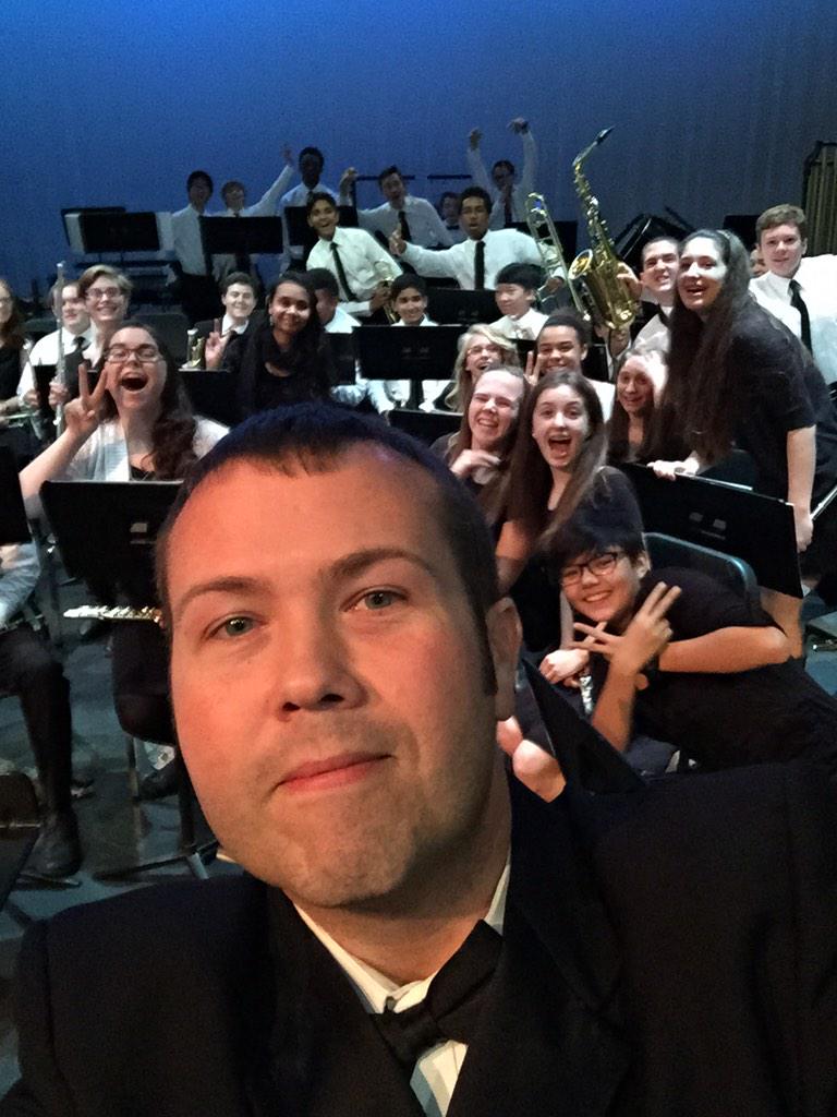 AKHSBand's tweet photo. Concert! #AKBand http://t.co/HVTZyF40aQ