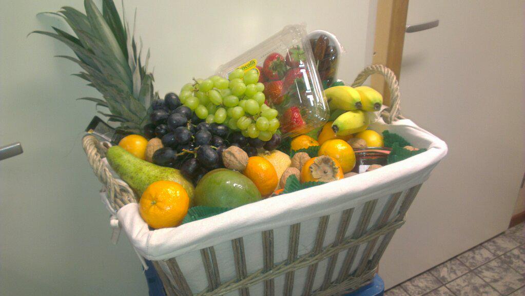 AgfVrugteveen's tweet photo. Voor de mooiste fruitmanden gaat u naar @AgfVrugteveen http://t.co/1af3r8WwZc