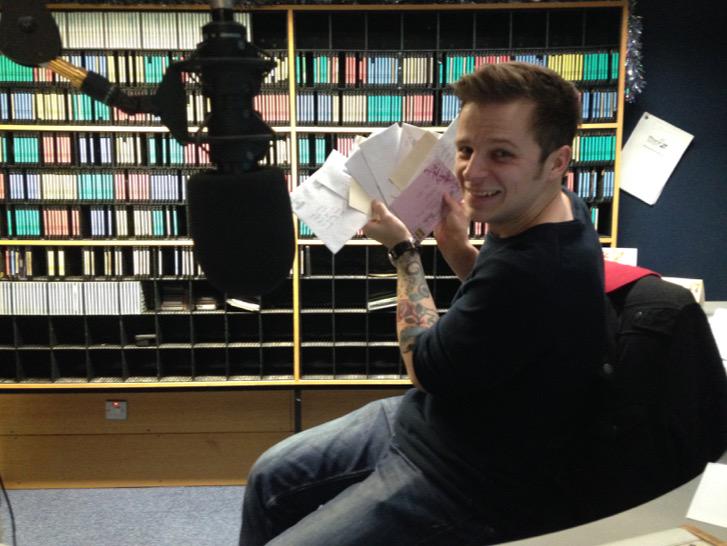 magic828's tweet image. The pigeon nearly broke his back bringing all these in!! Huge thank you #MagicMailbox