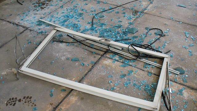 Embedded image permalink