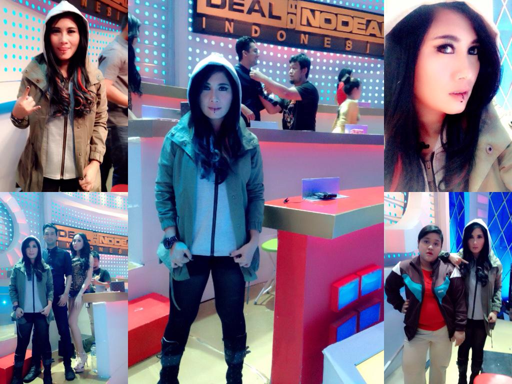 G sbar nonton.."@Leony_CC: Kata <a href="/C_lontong/">Cak Lontong</a> aq ala2 Eminem 😊😊😊😊.."Aaah bisa ajah gue" #caklontongsaid hahahaha "