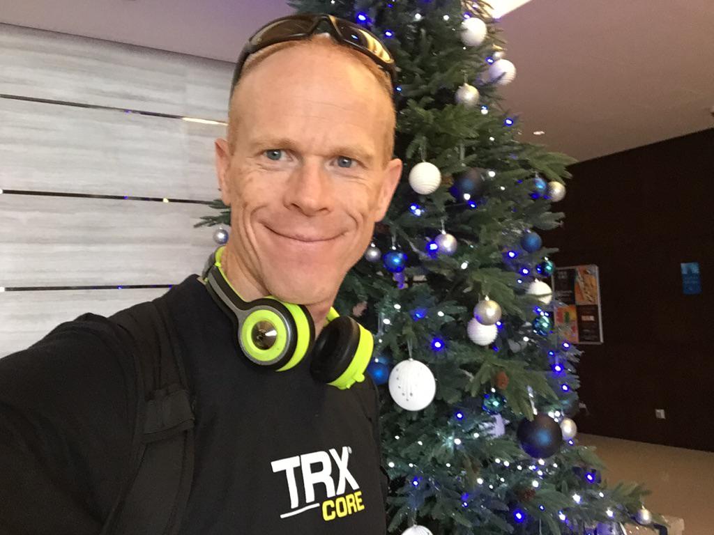 danmcdonogh's tweet photo. Powered by @TRXtraining & @MonsterProducts #keepsmegoingontheroad #dubai #MeFitProSummit http://t.co/WtzOGg4A9X