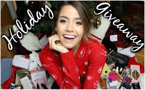 MarquezMikki's tweet photo. #tessmasgiveaway i absolutely luv u&amp; appreciate u&amp; ur helpful vids Tess! crossing my fingers<3(: http://t.co/W0sc7r6wjz