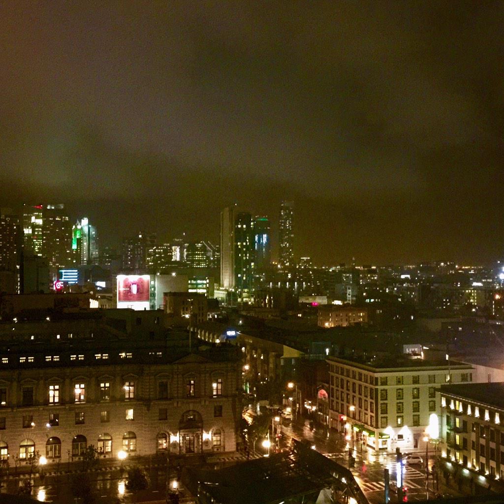hieumorous's tweet photo. Dear #stormageddon - thanks for bring water back to California. http://t.co/L7JB0LRMZY