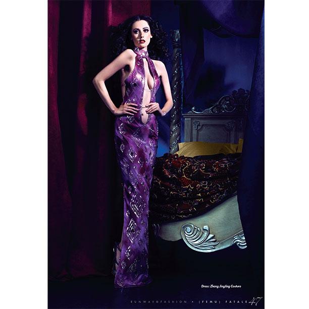 jingcouture's tweet photo. Winter Issue of Runway®  Dress: By ZHANG JINGJING Couture http://t.co/J3WwNieJKv