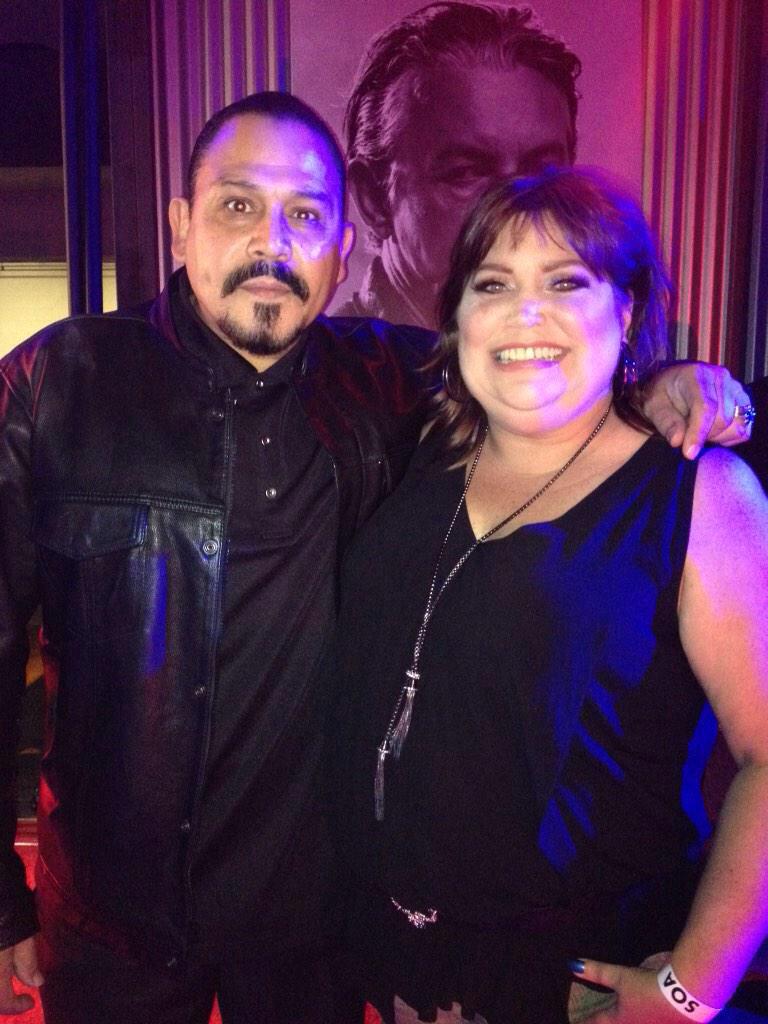 QOTSAddicts's tweet photo. I had the amazing pleasure of hanging with this awesome guy this week!! @EmilioRivera48 #AddictsInLA http://t.co/axnFUZSqUS