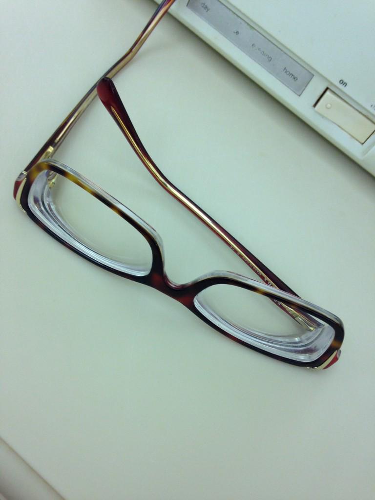 alouden1's tweet photo. Time for bed when you look for your glasses...and you are wearing them. #alreadyFriday http://t.co/ucfSPcIwOK
