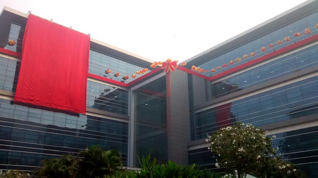 NaturaFlyingFX's tweet photo. Just launched DHL's Country Head Office India along with RVR Events! More details to follow...
#AerialRigging http://t.co/GdzChHZyEw