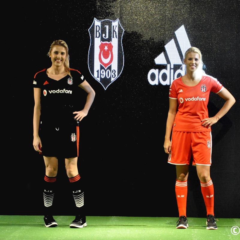 #GünaydınBeşiktaşAilesi
Beşiktaş ailesine güzel bir gün dileriz.

Kartal Yuvası ile #Gururlan