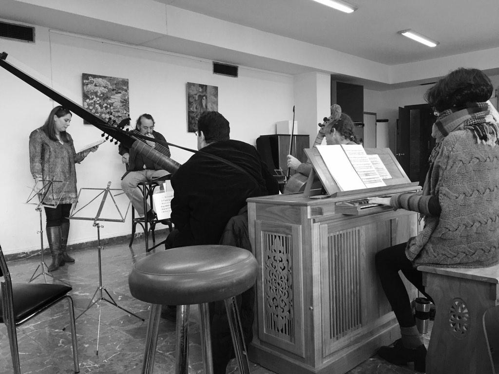 tenorvictor's tweet photo. Ensayando @CirculoBach con la #barrocade de #Israel en Madrid #Bach y #Haendel de buena mañana http://t.co/obDl4ORoyl