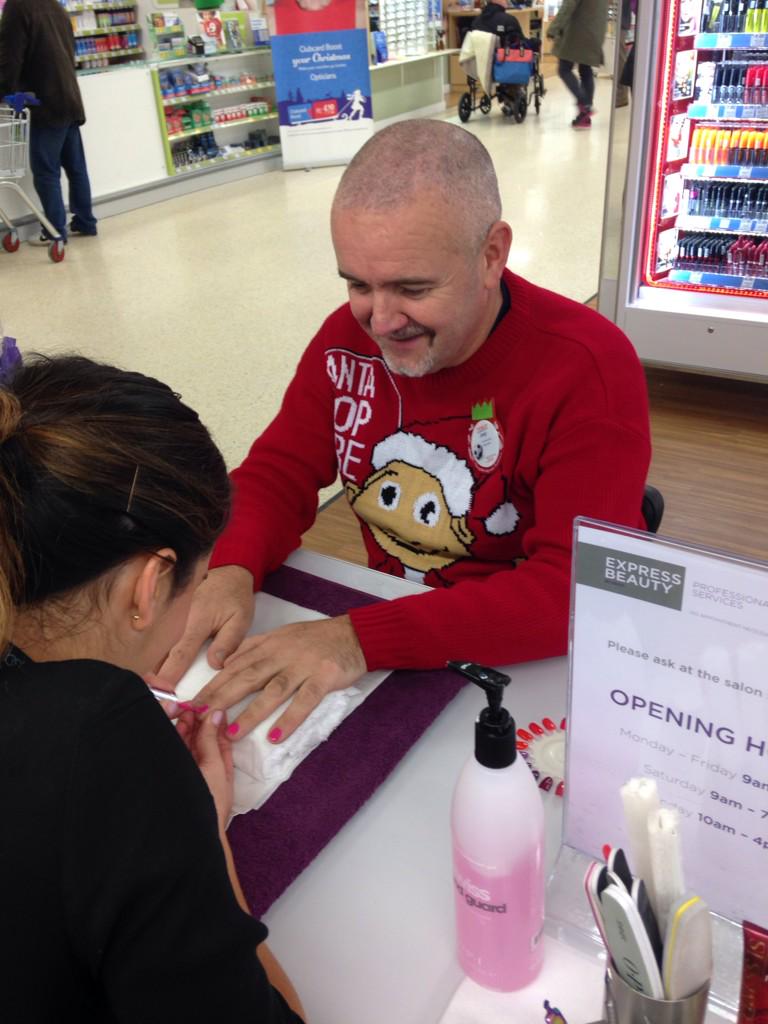 BeautyatPrescot's tweet photo. Jerry Community Champion 💅 @BeautyatTesco @BeautyatPrescot http://t.co/oTtIpZtKMZ