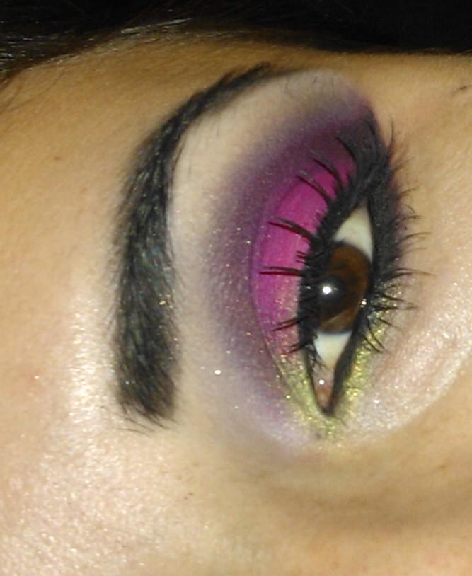 @ElisaLezmeMakeUp tweet media