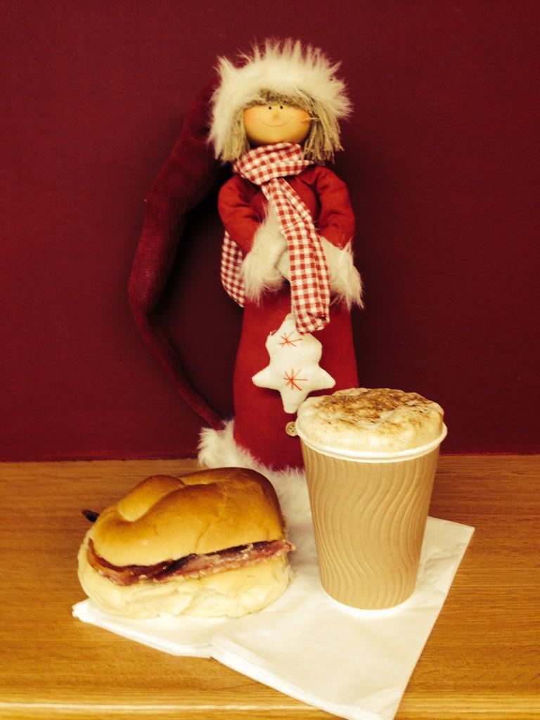 Barkersbakery's tweet photo. Come alive for just £2.95 before 10.30! #bacon #coffee #TreatYoSelf http://t.co/UfIDZLZywe
