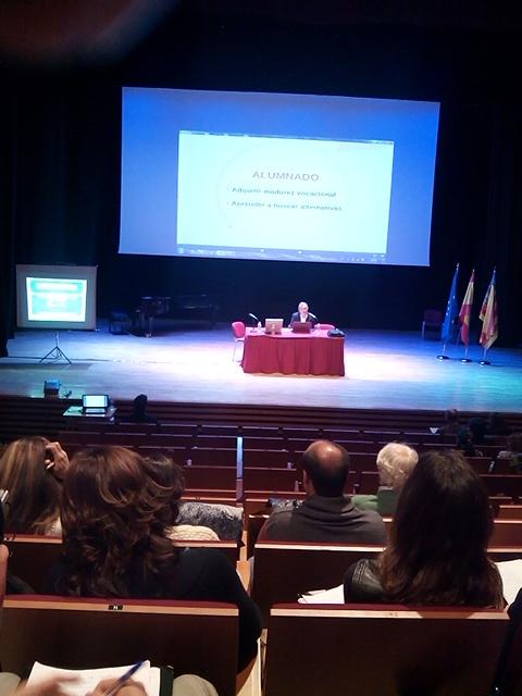 CPMCastellon's tweet photo. El Conservatorio Profesional "Mestre Tarrega" de Castellón, en el Congreso Nacional de Conservatorios http://t.co/7fi4LBnrGT