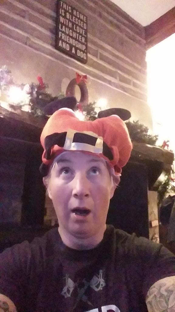 fuckwit10's tweet photo. #TextSantaKodakMoment http://t.co/CZjpZZMSS8