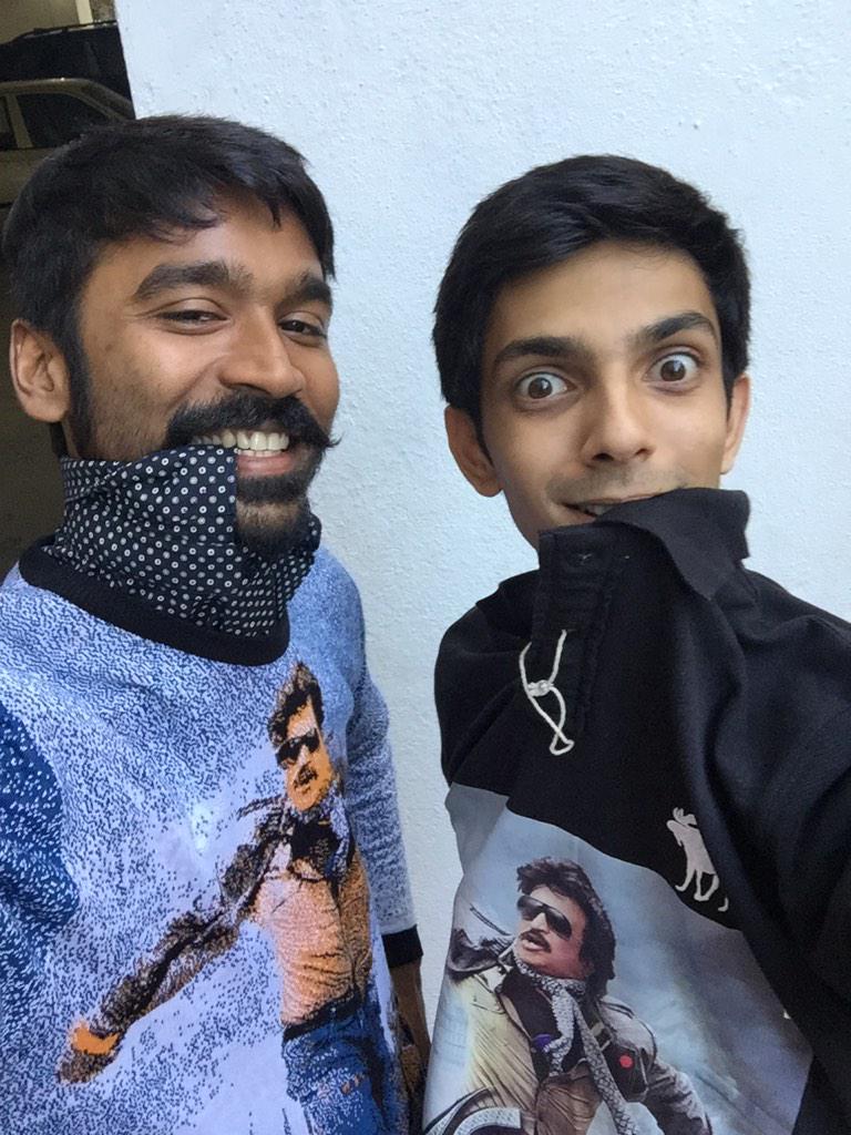 galattadotcom's tweet photo. #Dhanush #Anirudh #LingaaFDFS #LingaaFeverInChennai #LingaaFever http://t.co/rov8RDbj0M