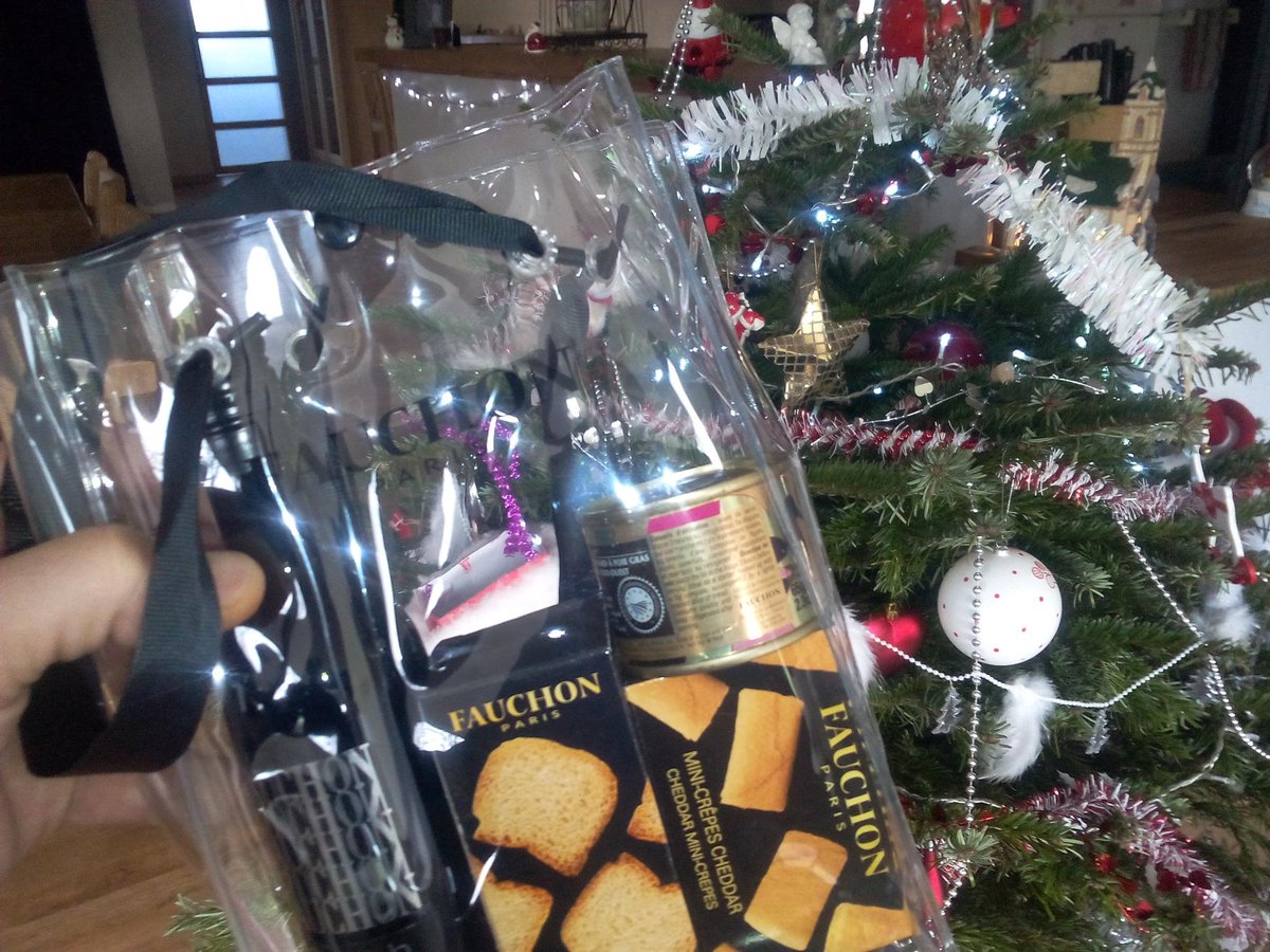 killing_z0e's tweet image. merci @_Inkorrect pour ce cadeaux de fin d'année !