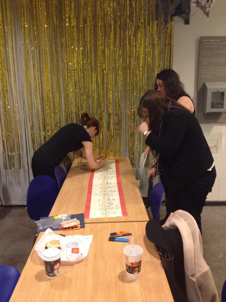 magdabrown2011's tweet photo. Having more fun with RUNWAY#runwaybreakfast#teamwork#funtime http://t.co/m4DgF8ThJw