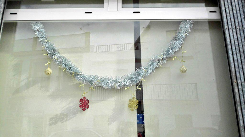 serena_bar's tweet photo. Pásate está tarde por el Mercadillo Navideño y después prueba nuestras alcaldesitas y dulces caseros! Te esperamos http://t.co/N3SCyYTAXF