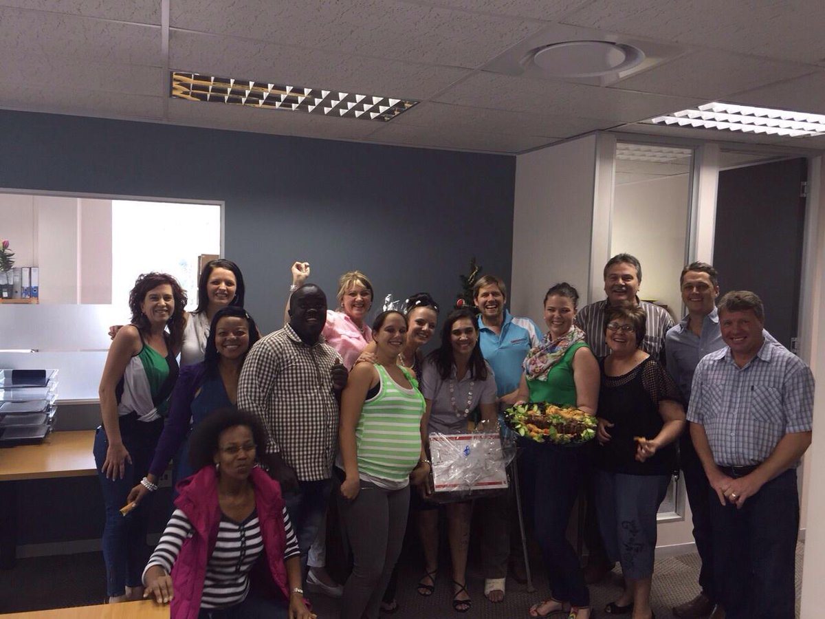 Was my beurt vandag om kantoorbesoek af te lê. Aangename mense, Susan Nel en kollegas by Moolmangroup. <a href="/GrootFM/">GROOTfm 90.5</a>