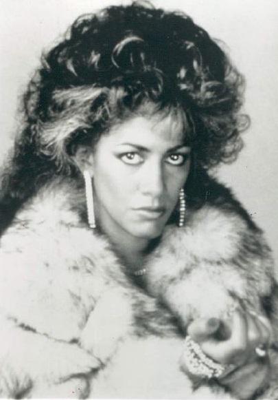 Happy 57th birthday, Sheila Escovedo, better known as Sheila E., awesome drummer and singer  