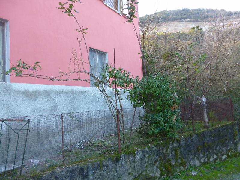 PianoCasaIS's tweet photo. http://t.co/SIsNGxCsN1
Affare in Sant 'Acapito scalo Affitto trilocale arredato con piccolo giardino €. 250 http://t.co/jH3ZVarqZT