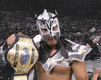 Happy birthday Ultimo Dragon. 