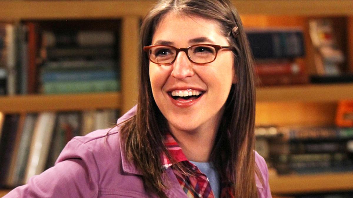 Happy 39th birthday to Mayim Bialik aka Amy Farrah Fowler on The Big Bang Theory! 