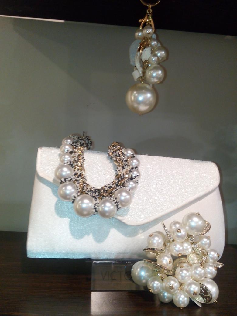 altrabilbao's tweet photo. Nuevas ideas para regalar en.. 
AlTRA http://t.co/vFR0nd09Mr