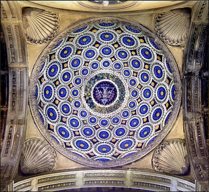 ArchDaily's tweet image. Help restore Florence’s Pazzi Chapel by donating to their kickstarter fund: archdai.ly/1yHJzeP
