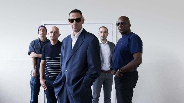 GreyCityClothes's tweet photo. A Certain Ratio at Manchester Academy
http://t.co/NFr8p8nT4a
#postpunkfunk #manchester
@acrmcr @MancAcademy http://t.co/oLNZbyTFZl