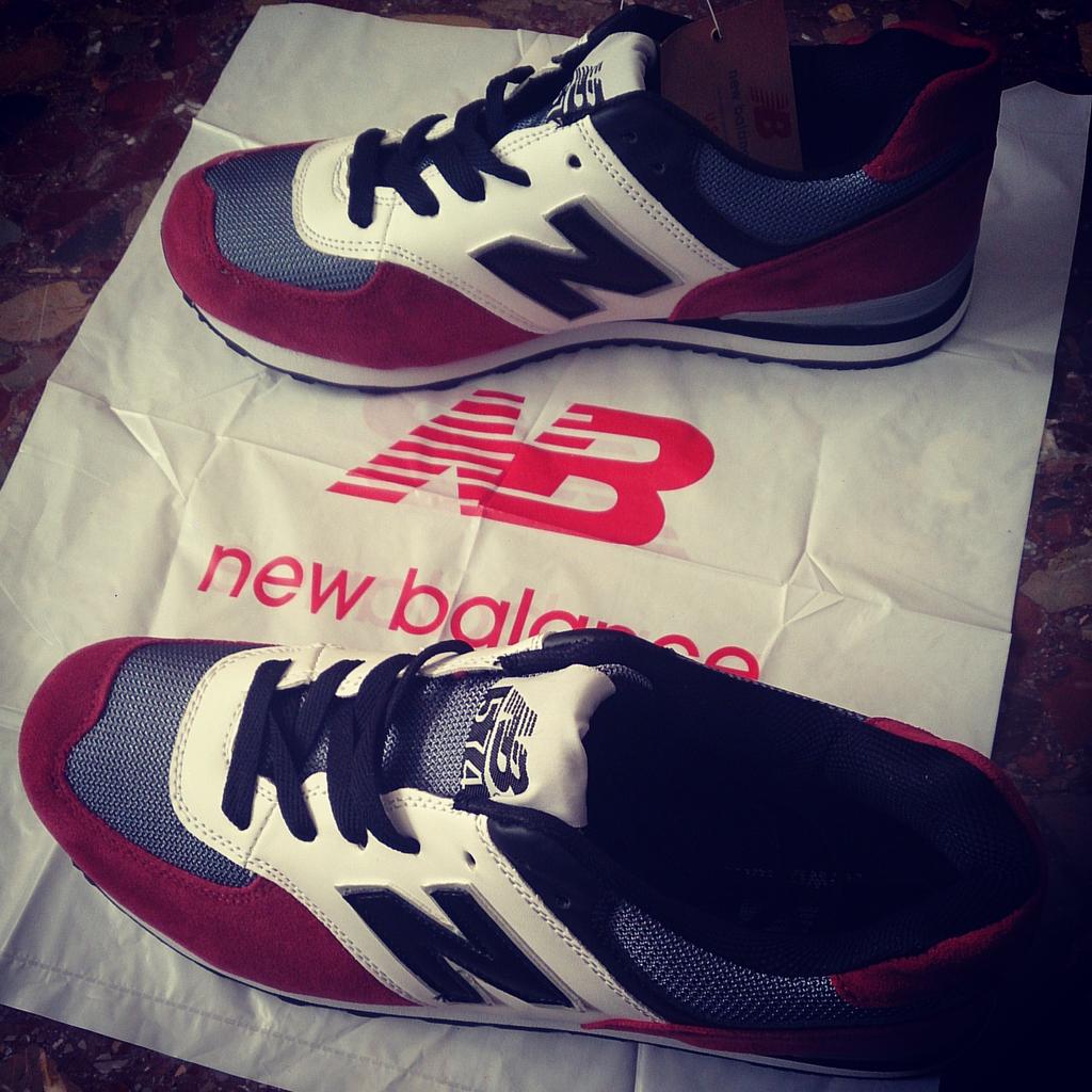sr_qqq's tweet photo. Ampliamos colección 👌 #NB http://t.co/stj9e0Nos0