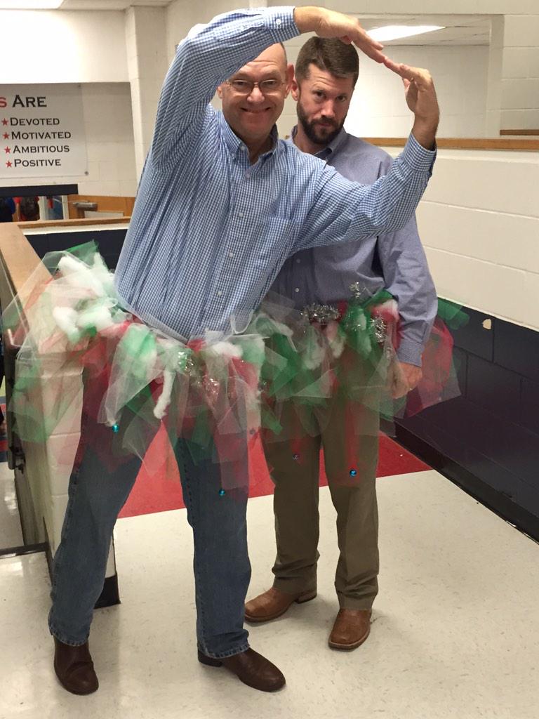 DanforthWJH's tweet photo. 7th graders raised the most money for the Choir and guess what their reward was? http://t.co/P7EHAGD8G7