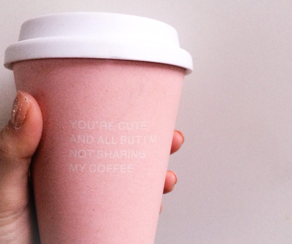 Coffee break! Thanks to @YAYA_WOMEN I can now drink it in style👸💖 #loveit #girlythings